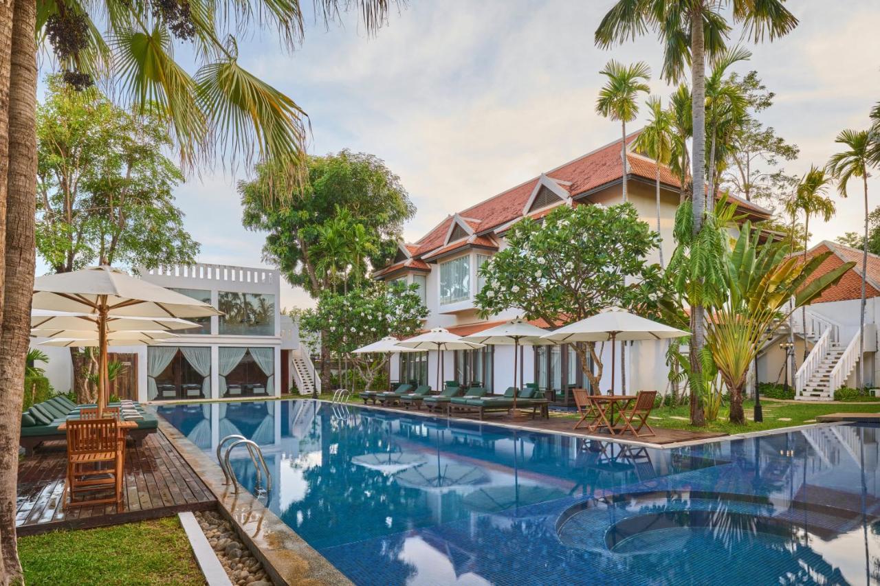 The Embassy Angkor Resort & Spa — piscina