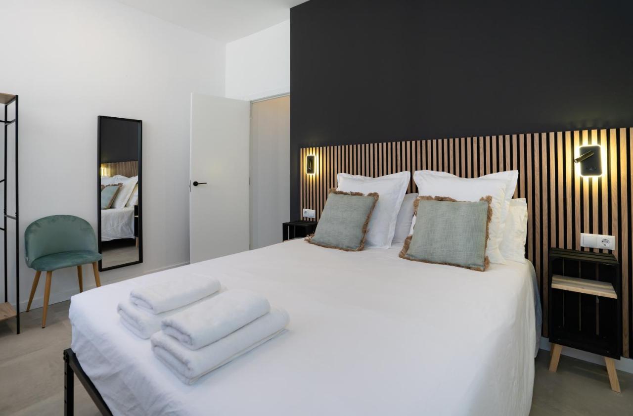 Nomad Malaga - Airport I - 2