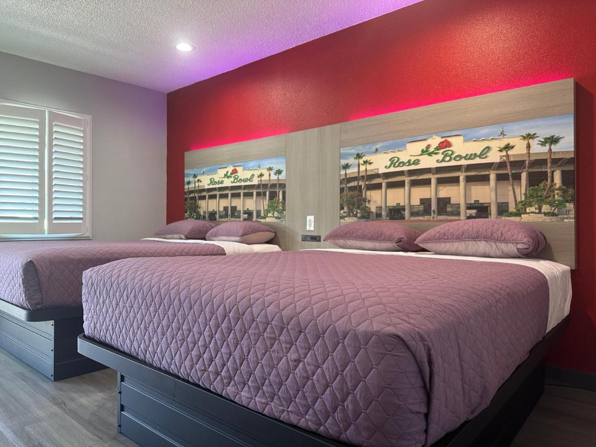 Hiway Host Motel — photo 7