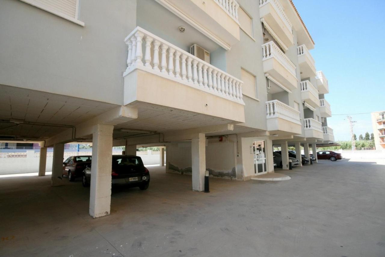 Apartamentos Barramundi, Peniscola, Spain - Booking.com