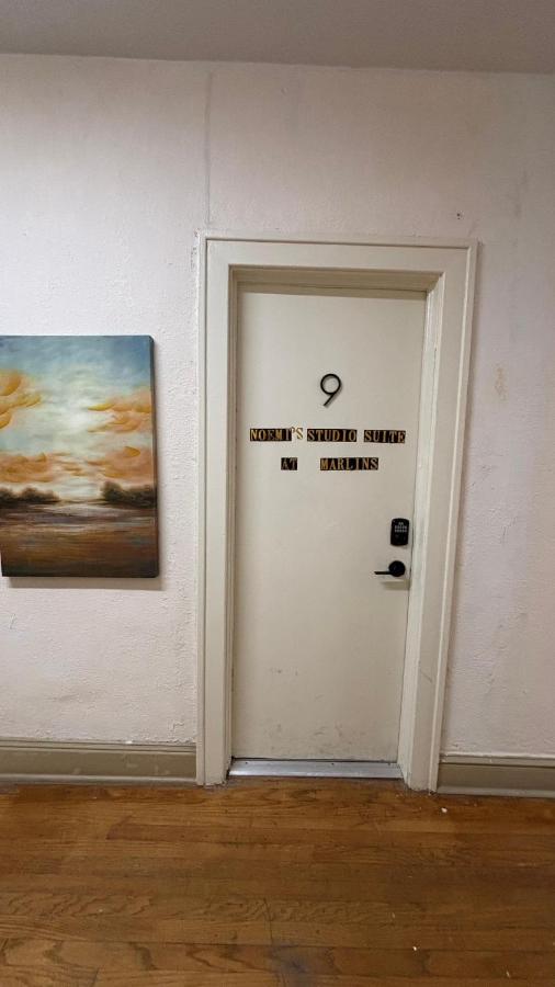 Noemi's Studio Suite Steps To Marlins Stadium At Little Havana