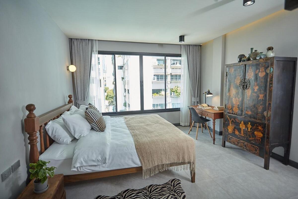 Spacious duplex 2 BR apartment max 6 guests - 3 min walk to BTS Nana - 4