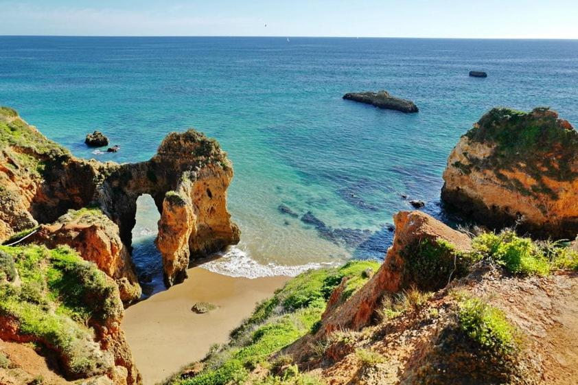 Marina Hillside Apartment - sun, sand and sea - 5