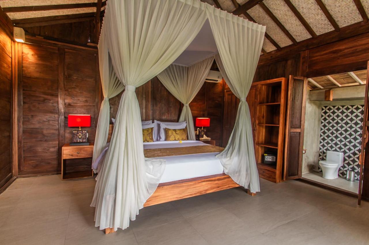 TUJUH Angel by GenuineHost - 5