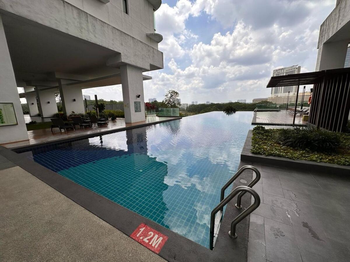 Apartment in Johor Southkey by ACJB HomeStay - 4