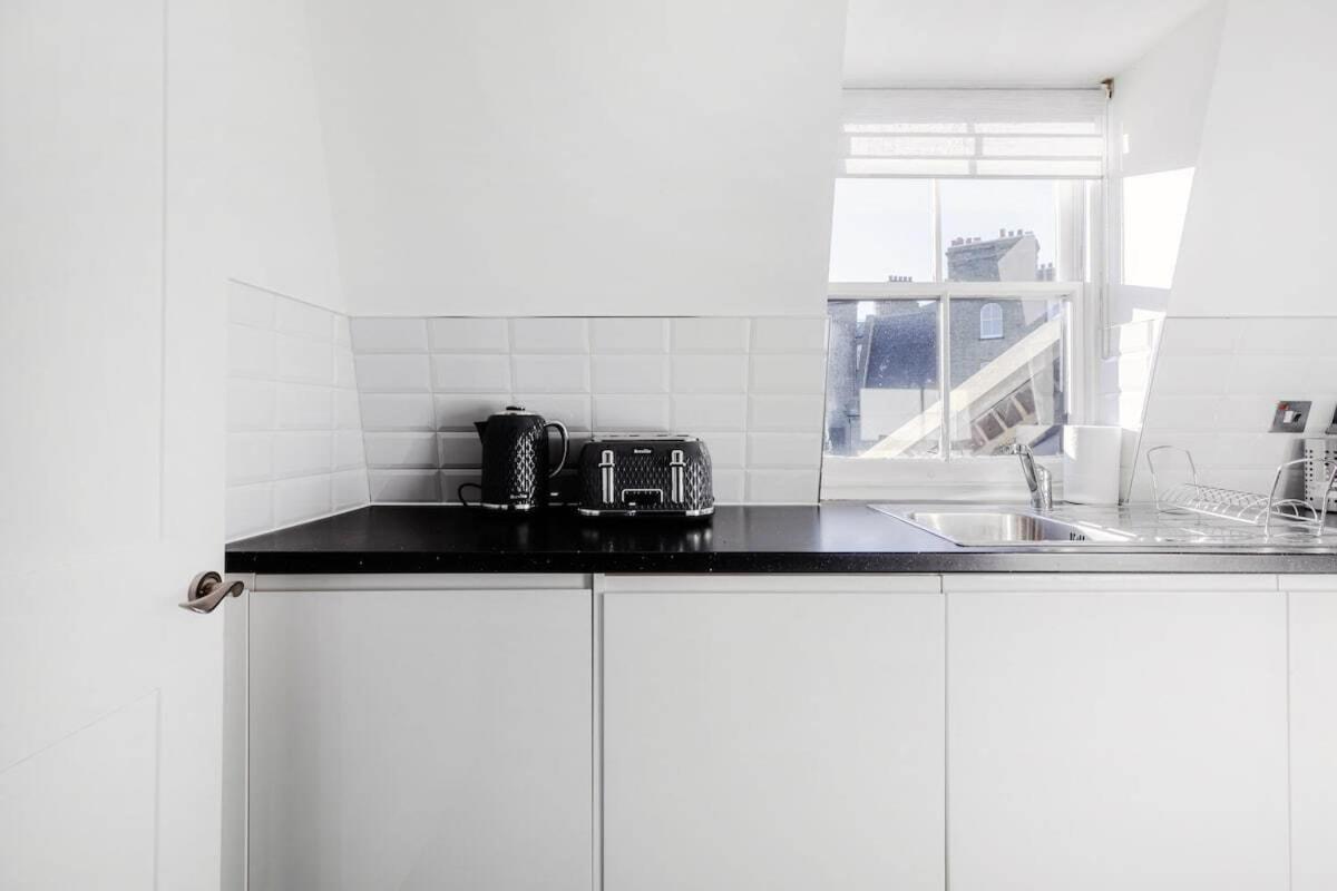 Regents Park View Apartments - 3