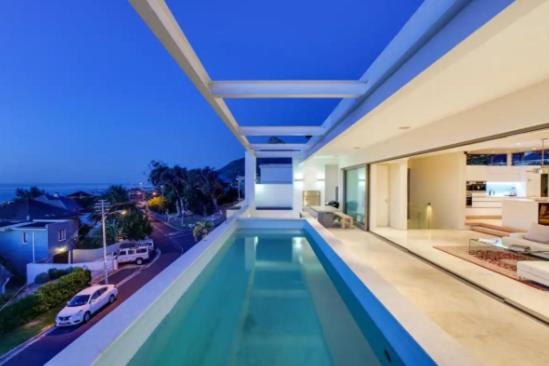 Villa Infinity