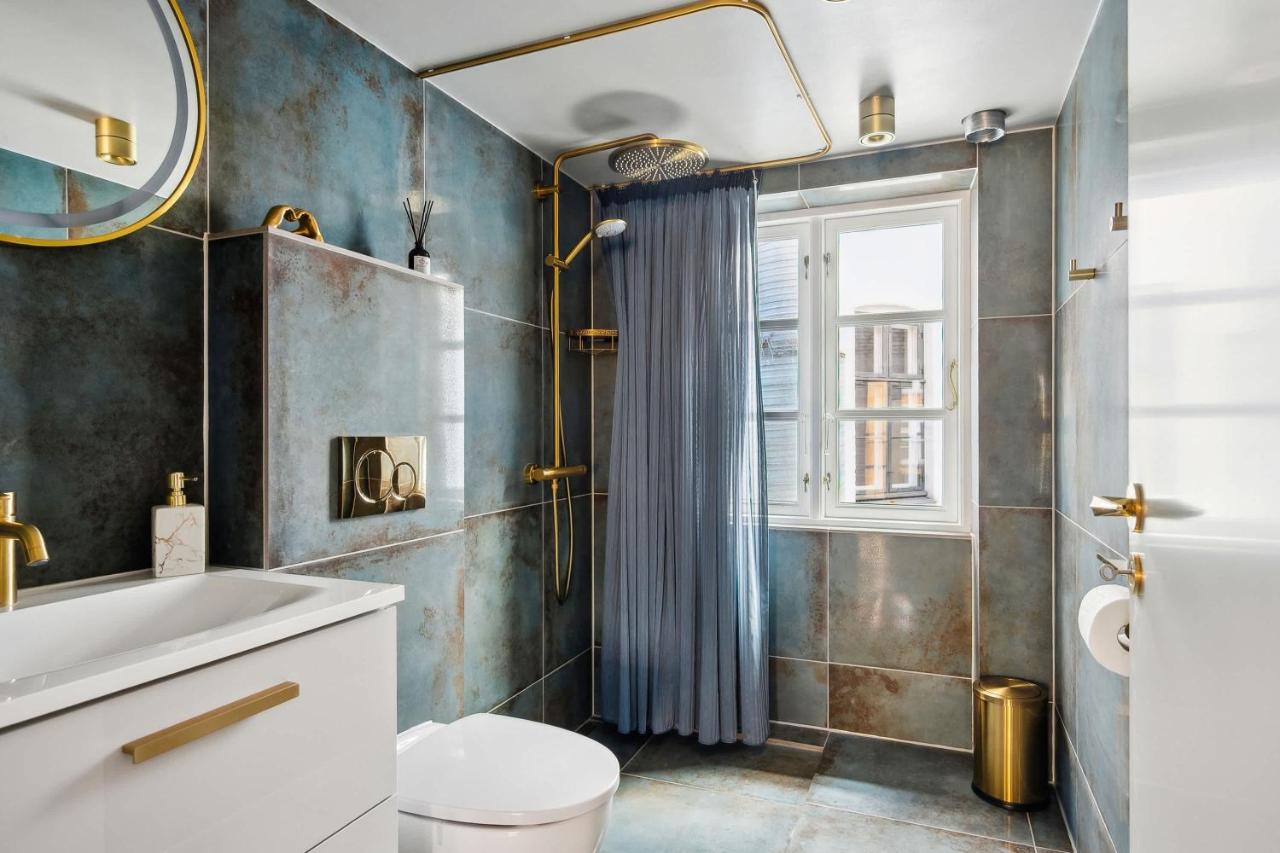Stay Central - Steps from Tivoli & Nyhavn - 5