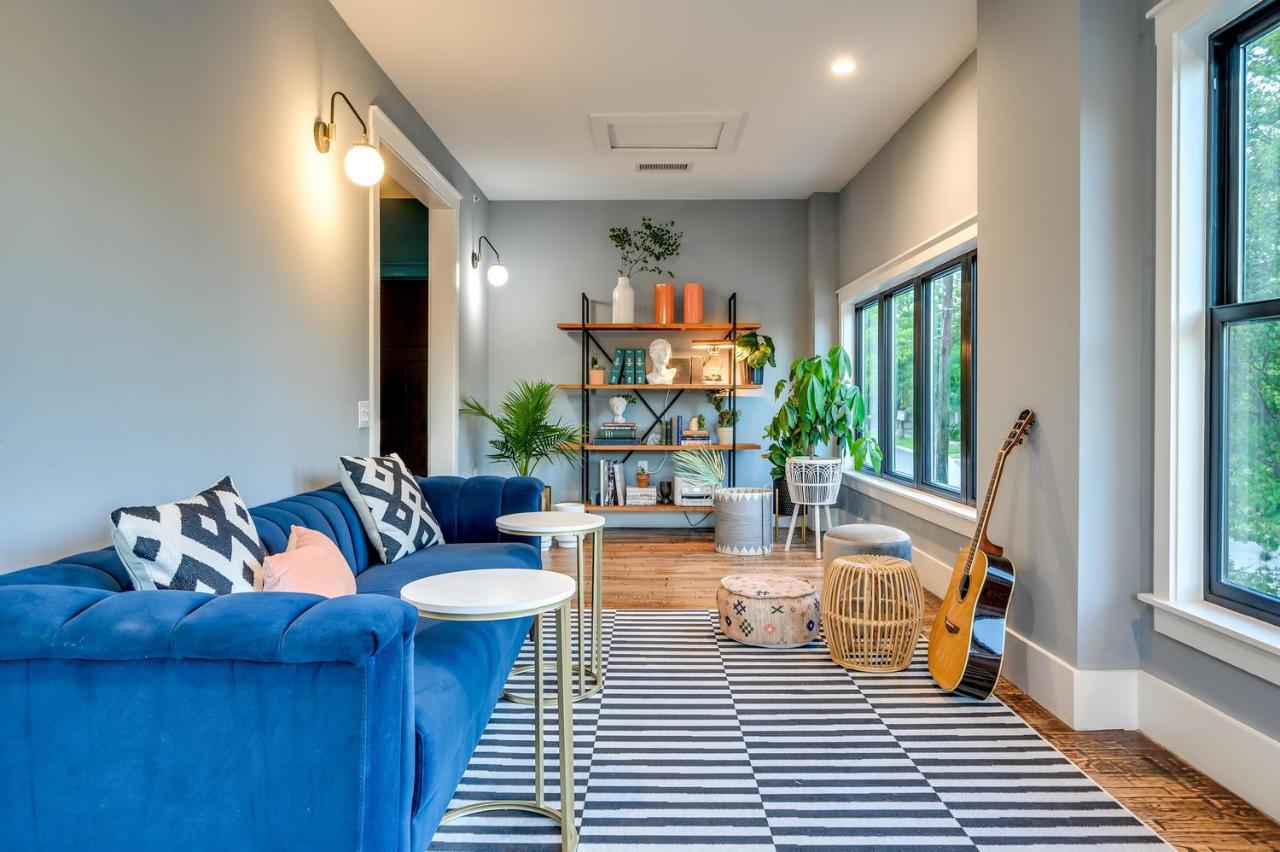 7 Private Suites Sleeps 25 Walkable to SXSW - 4