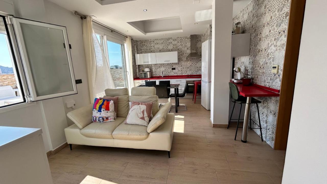 RASCACIELOS ATICO SUITES - 5