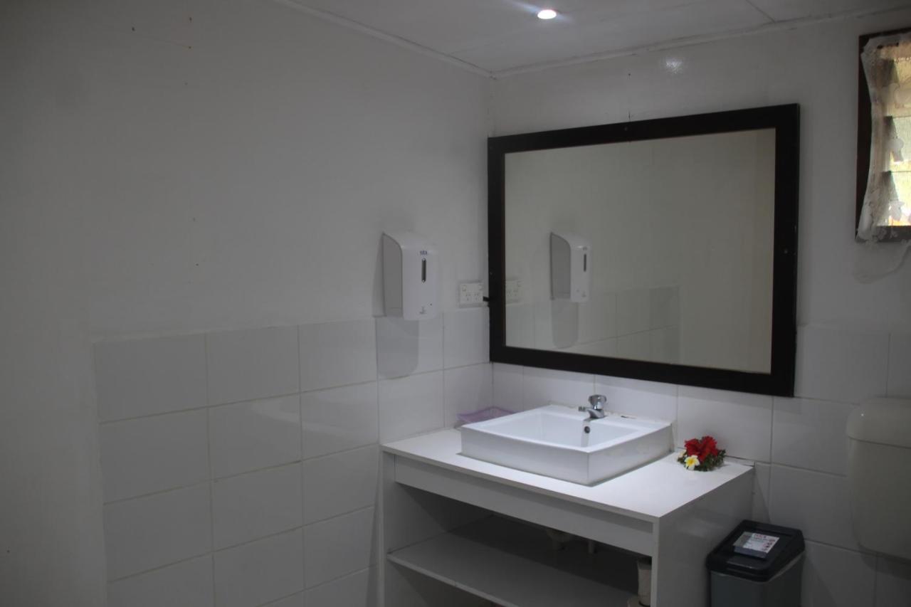 Mana Backpacker and Dive Resort - 3