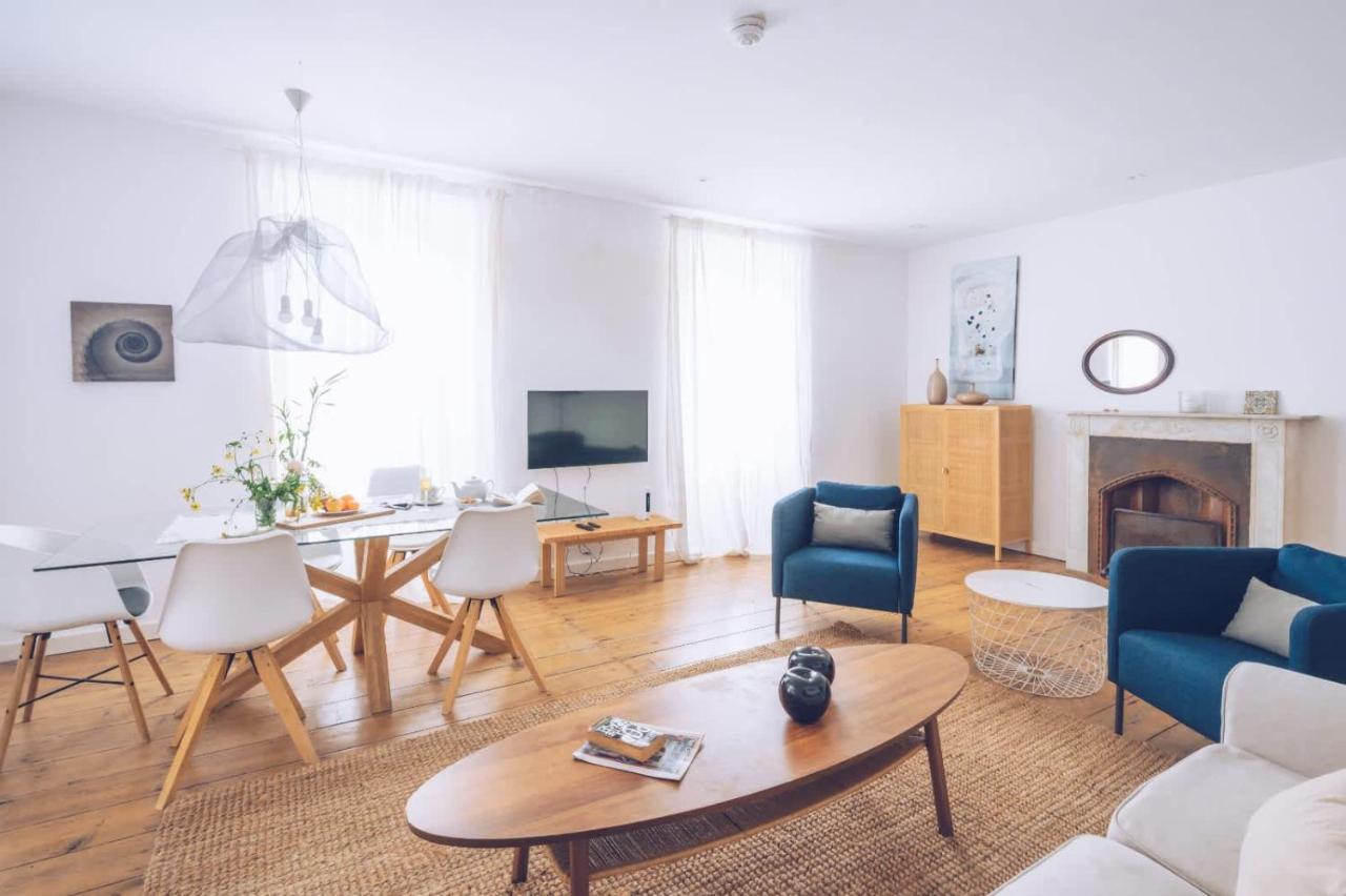 Perfectly Located luxury 2BR Prime Location
