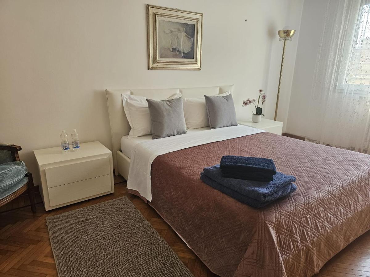 Dolce Vita Luxe Studio - 2