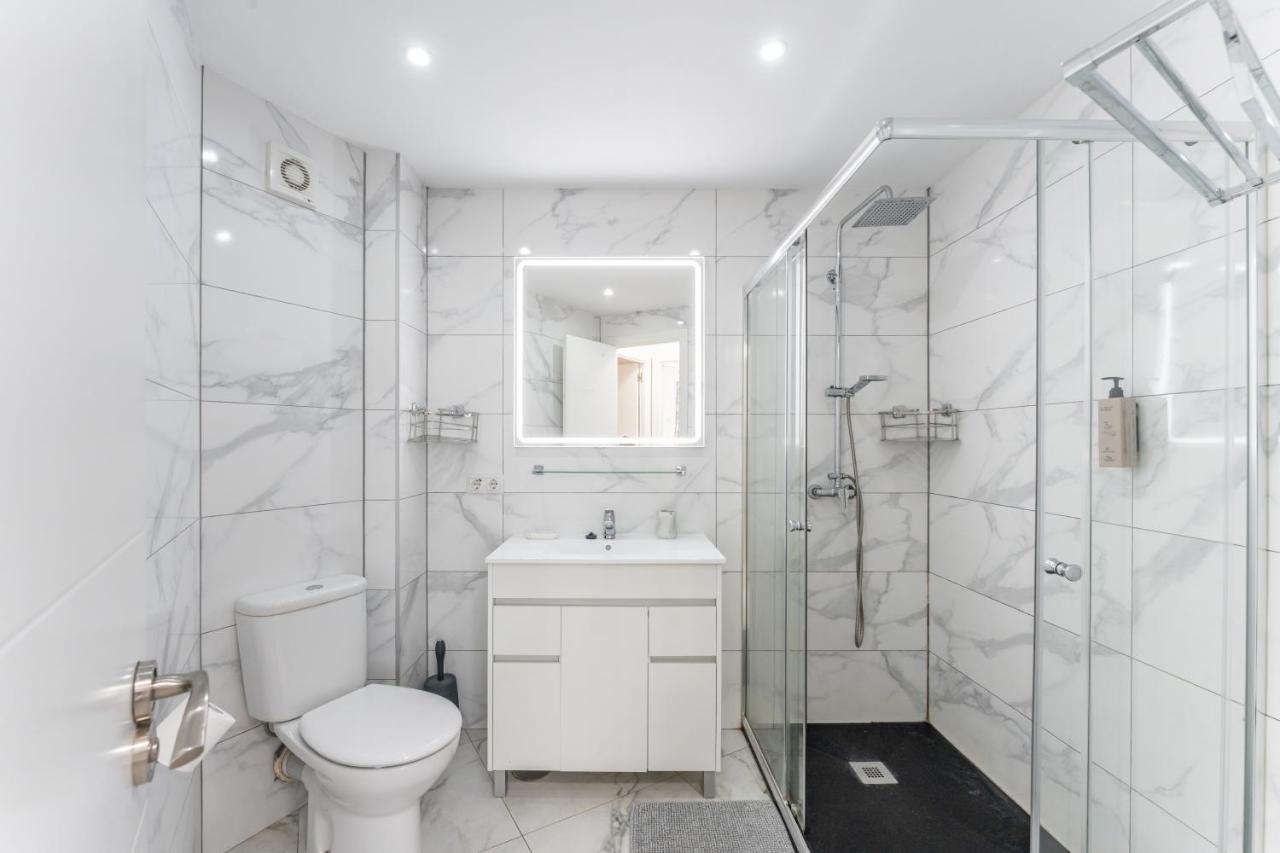 VB Diana 2BDRs with Fantastic Sea Views - 3