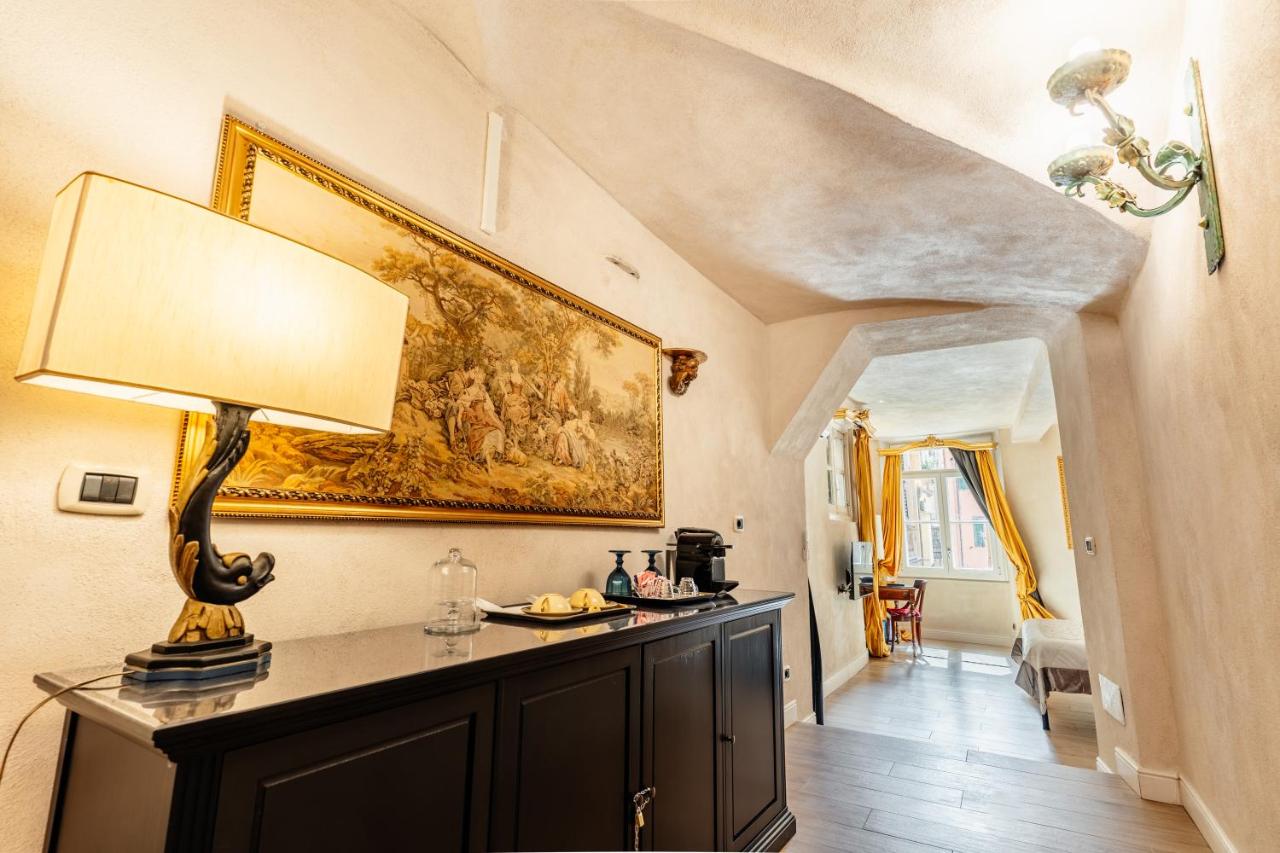 Luxury&Charme historical center - 4