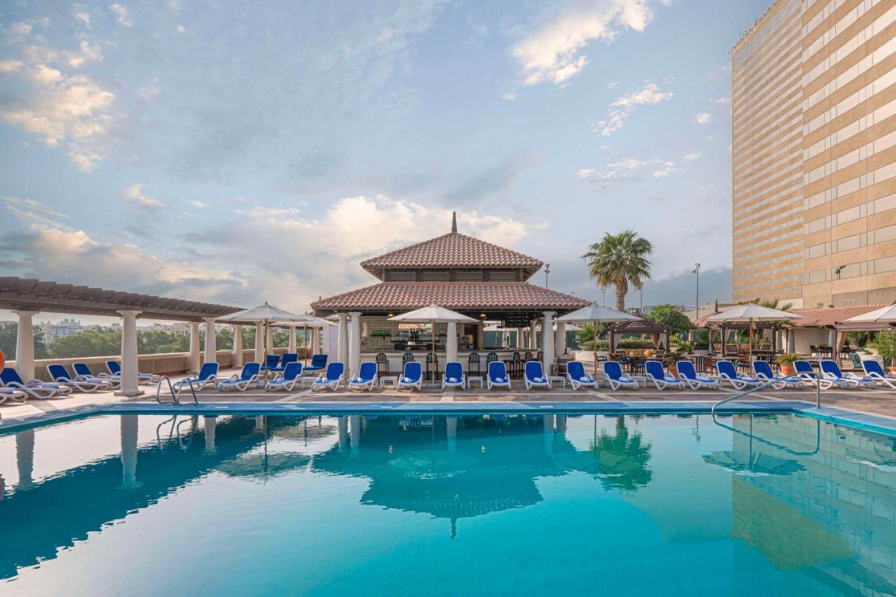 Hyatt Regency Dubai - Corniche - 4