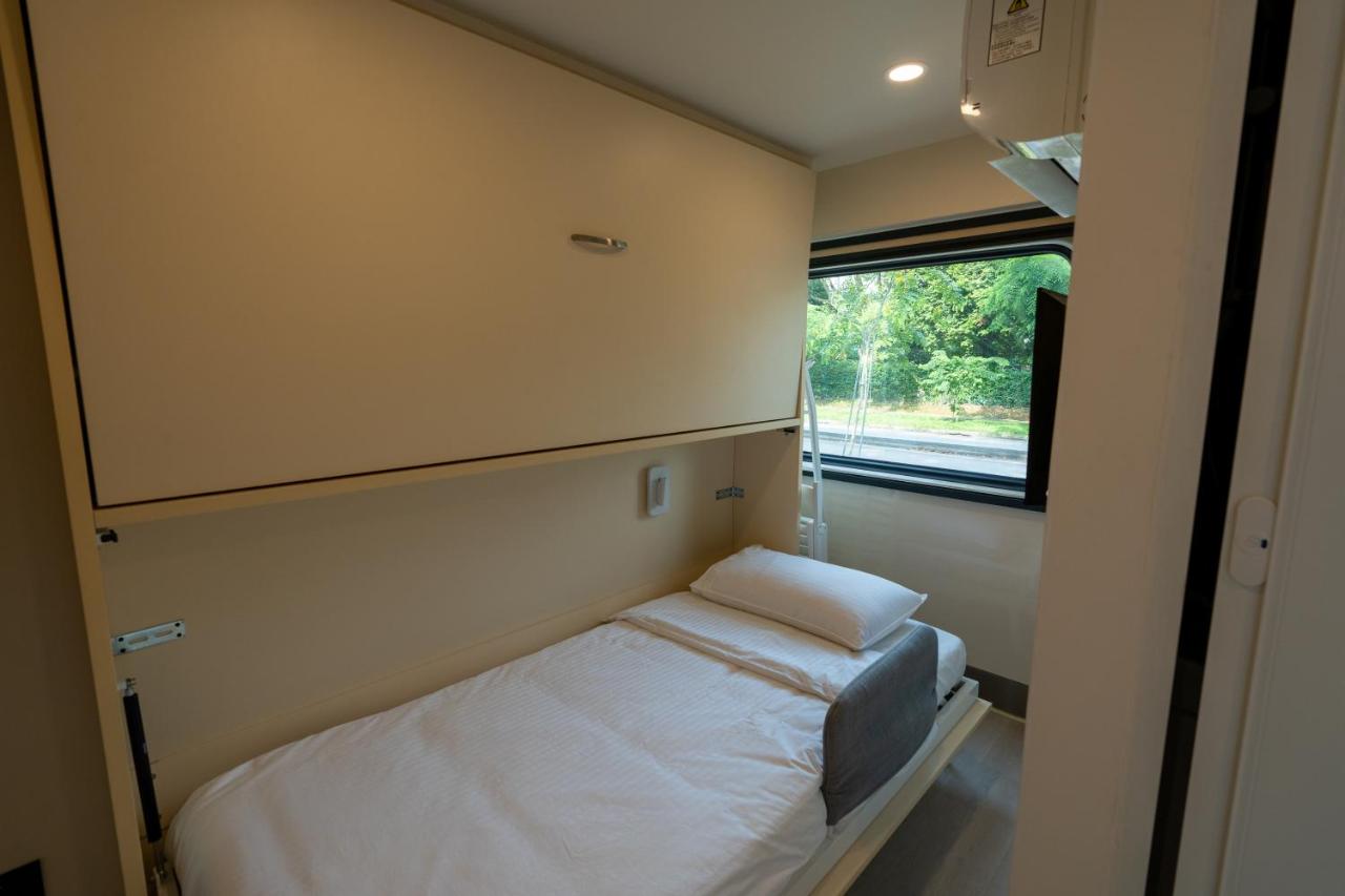 Train Pod at one-north - 5