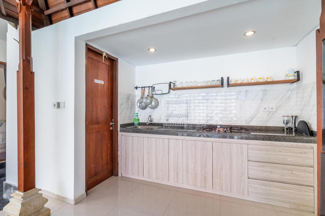 Villa Azure 3 - Tropical 4-Bedroom Pool Villa Near Seminyak - 3