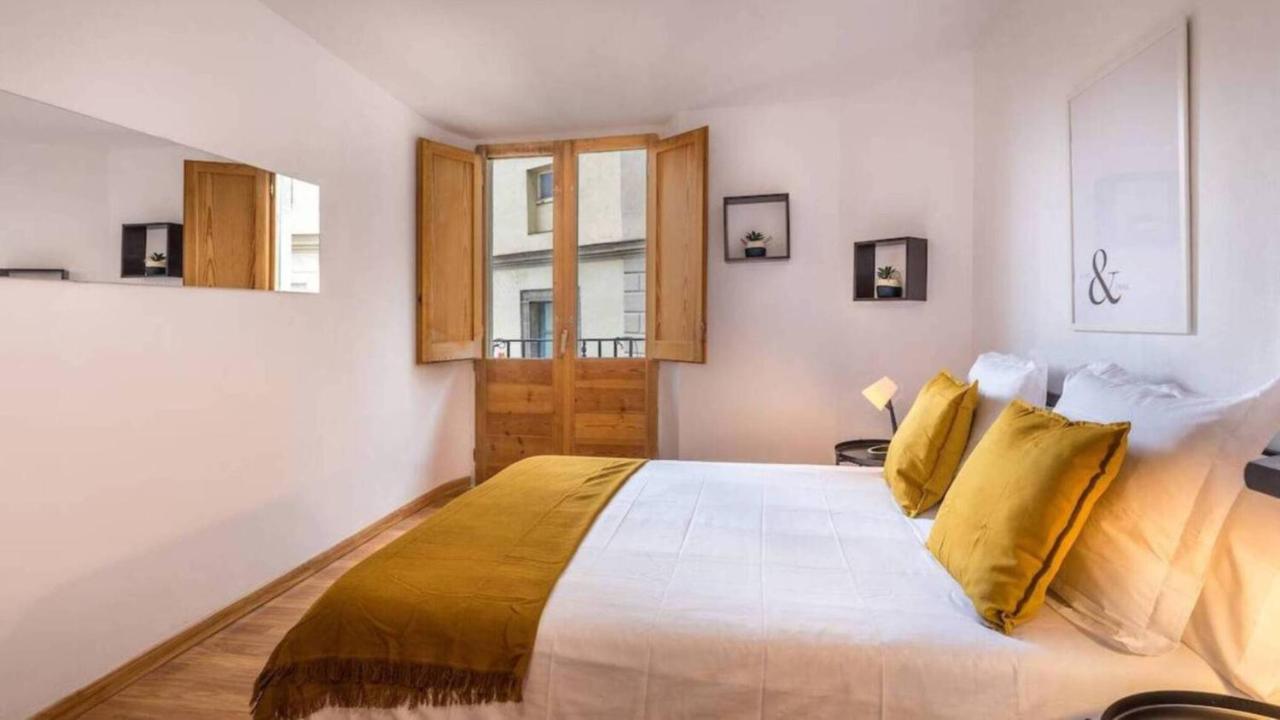 32ARA1086 - Newly refurbished 3BR flat - 2