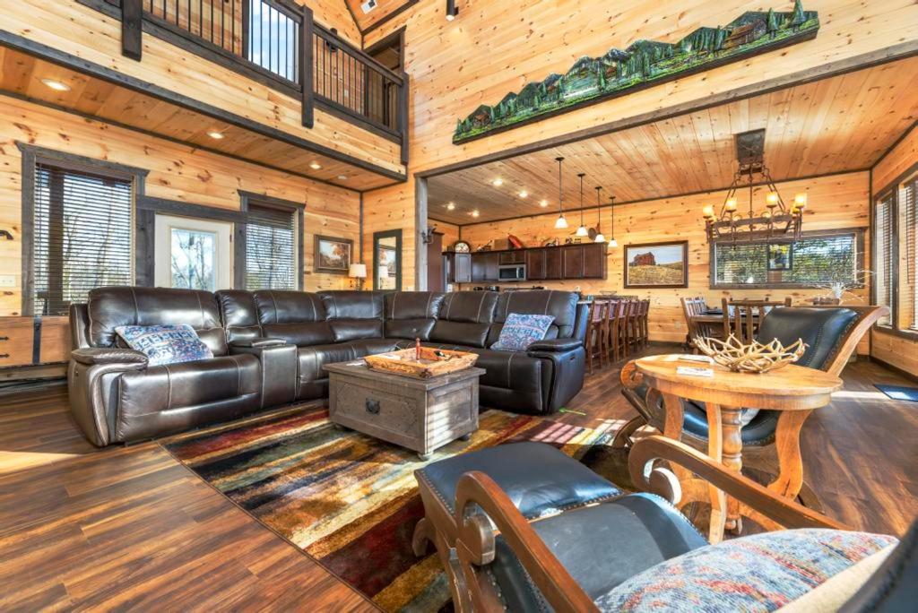 Skyline View Cabin — photo 12