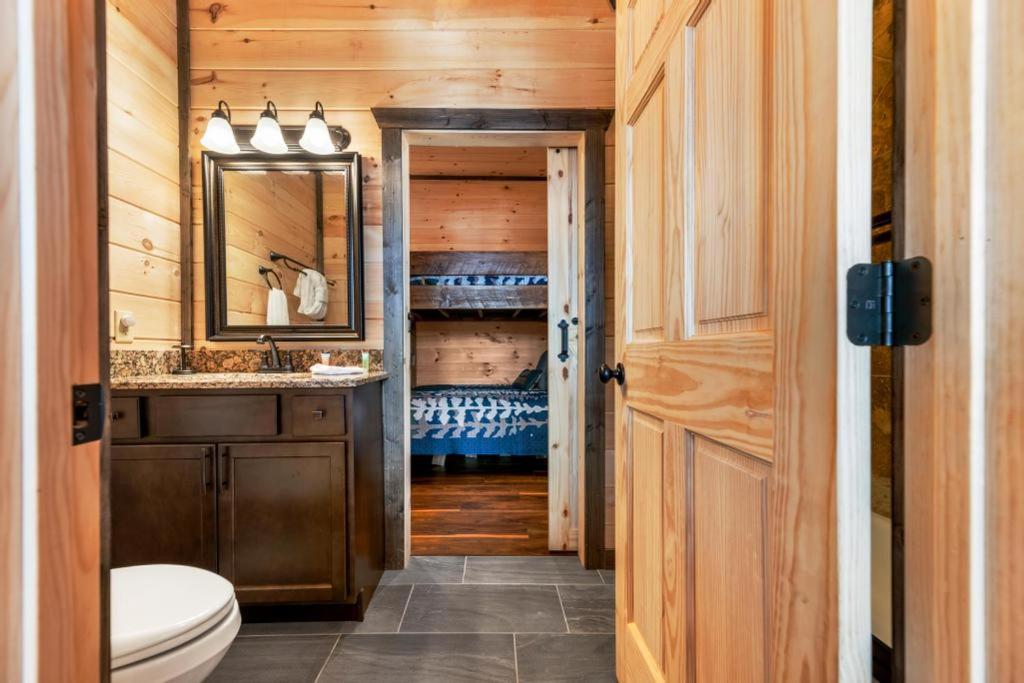 Skyline View Cabin — photo 3