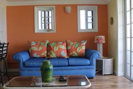 Seacastles at My House Your House