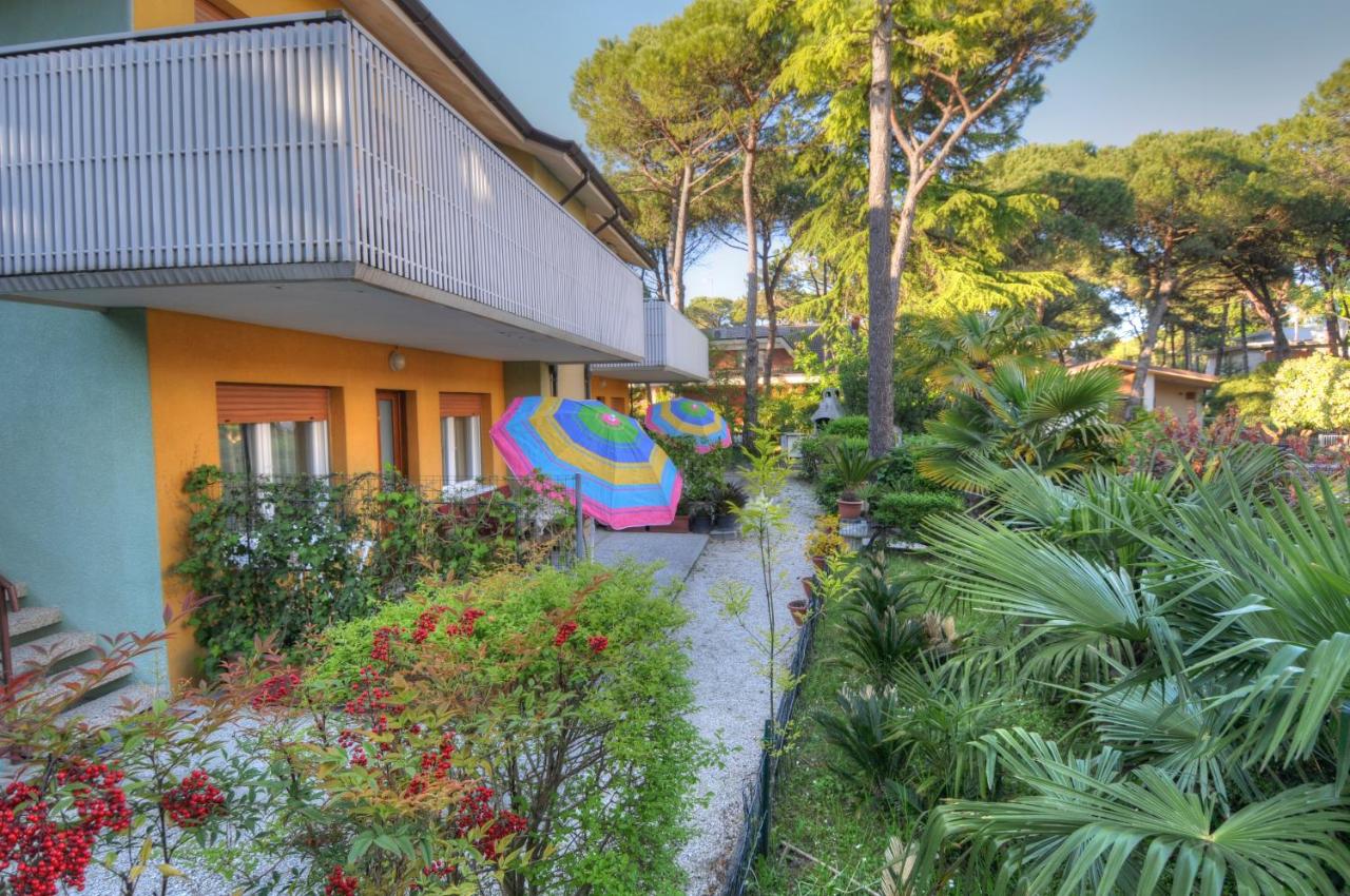 Residence Villa Laura, Lignano Sabbiadoro – Updated 2022 Prices
