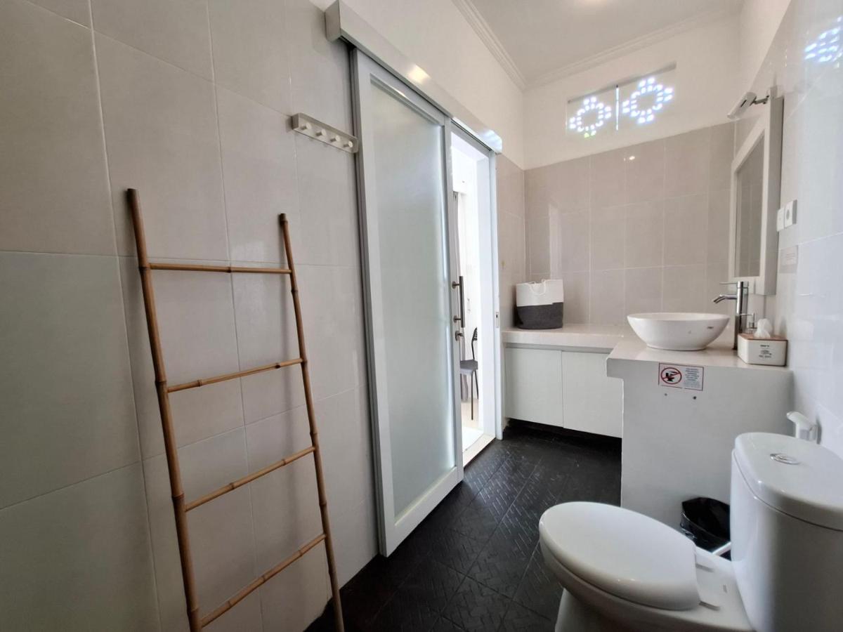 Villa A La Cool Seminyak - 3