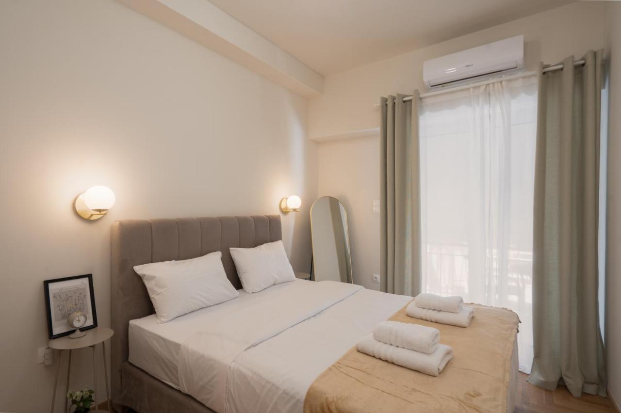 Acropolis Retreat Walk to Museum - 2