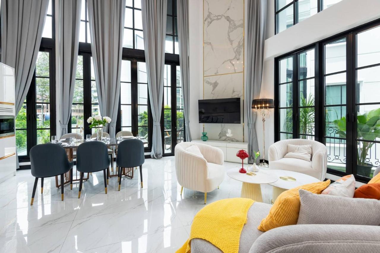 Stylish 7Beds Poolhouse with Cinema Lift - 2min to BTS - 4