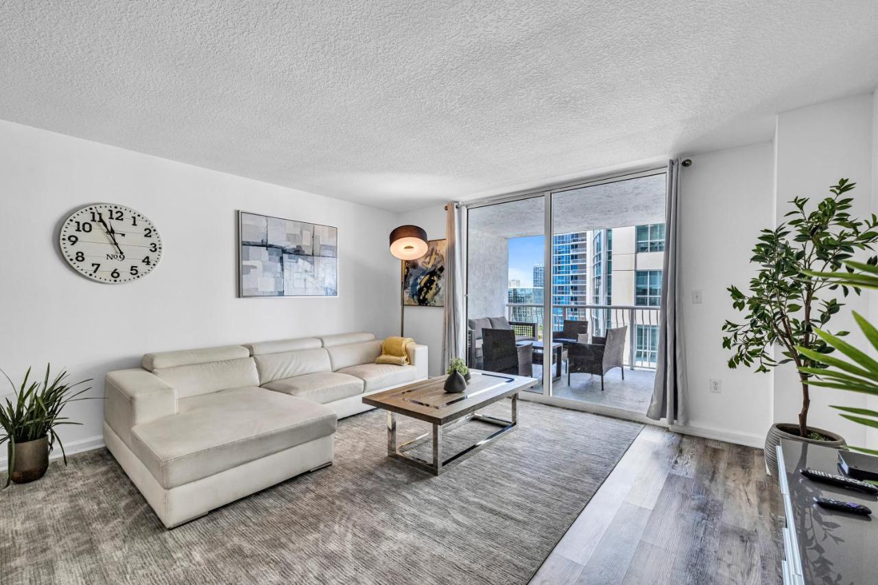 Brickell 1 Bed 1 Bath Free Parking - 3