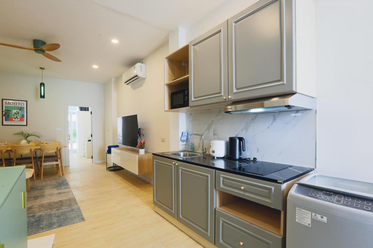 Winks Beach Patong Phuket