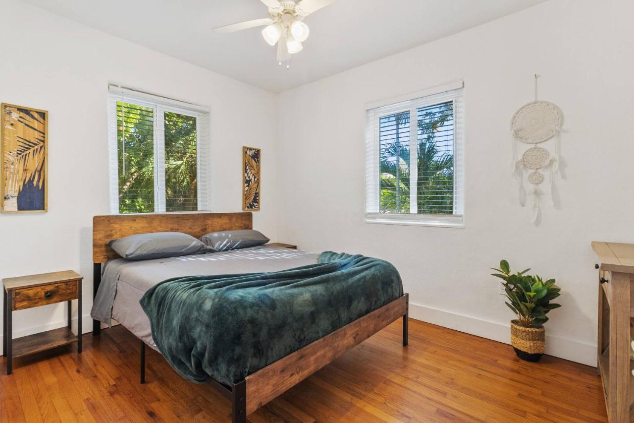 Families Welcome 3 Bedroom Oasis with Parking - 2
