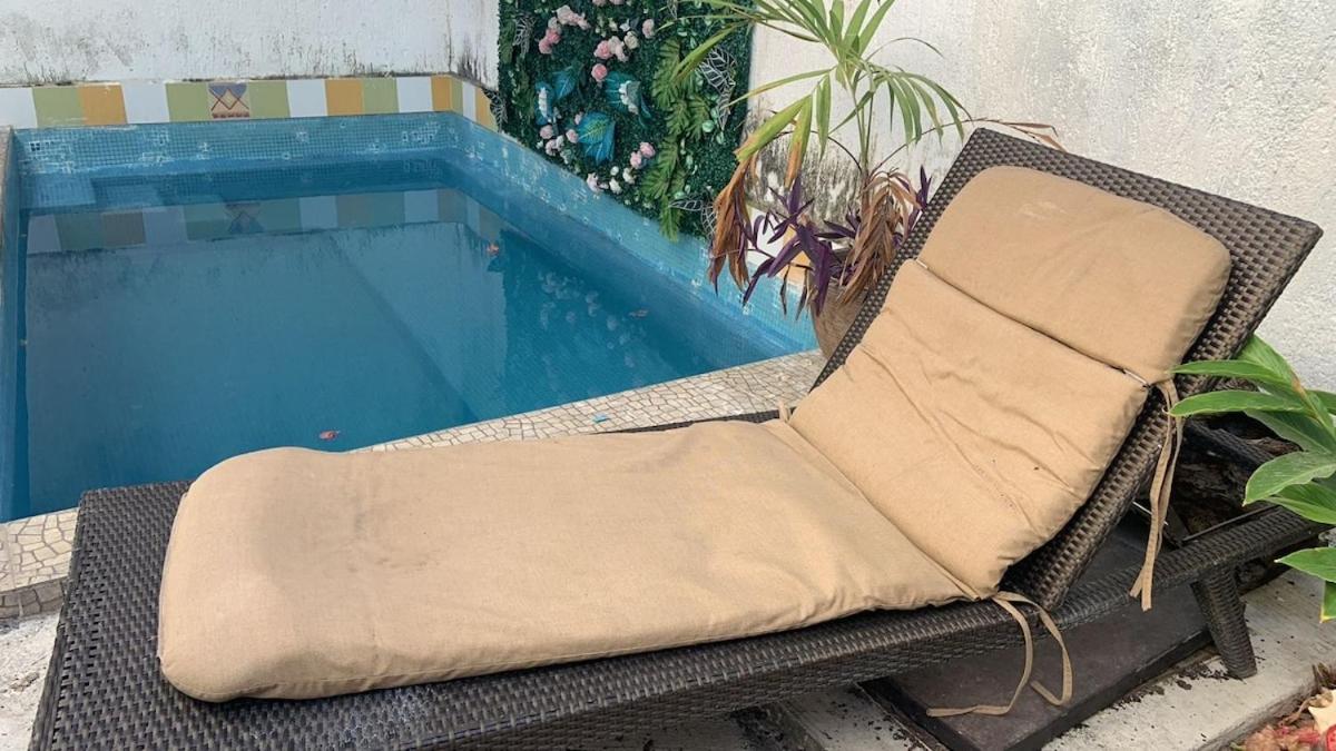 Accommodation in Cancun with a pool, TV, Wi-Fi, and AC - 4