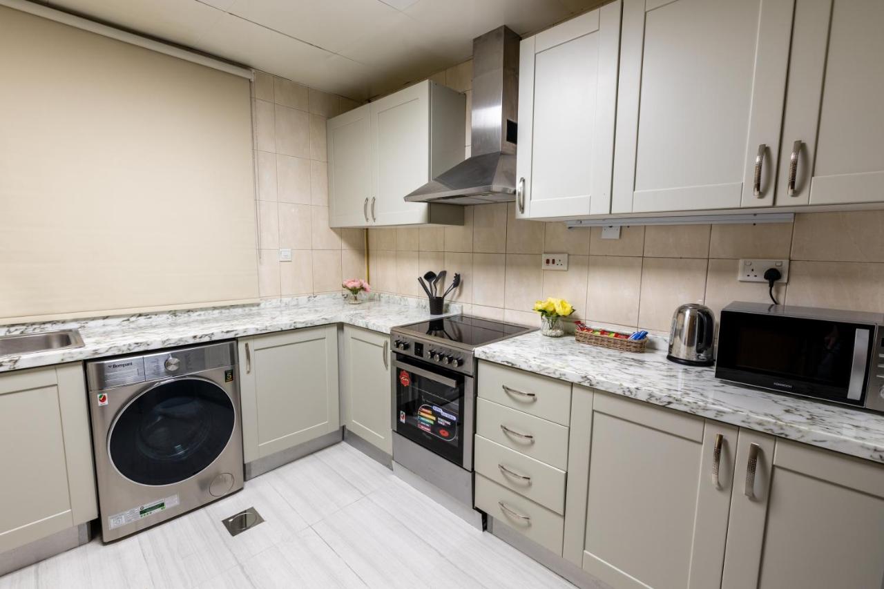 GREAT 2 Bedroom Apartment (Sea View) - 5