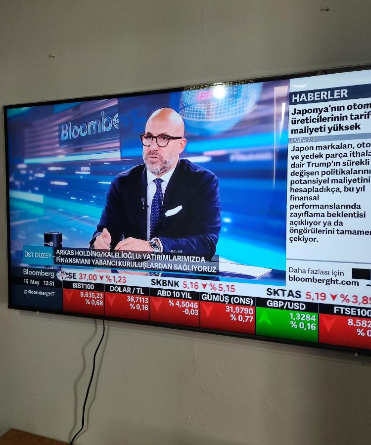 Taksim-Galata Tower Is Almost In Your Bedroom And In The Balconies Rooftop Terrace with Golden Horn View - 5