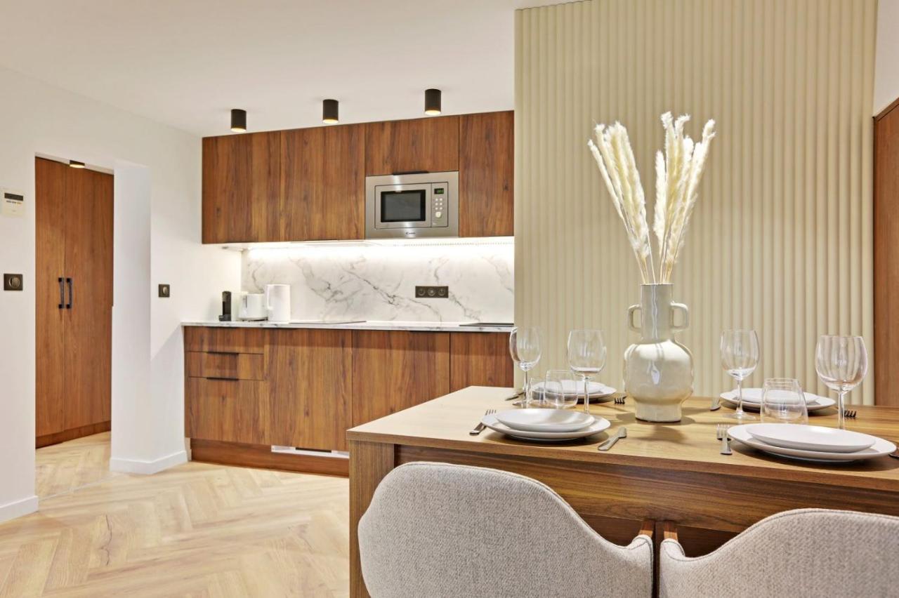 HAYSTIA Elegant Apartment Near Opera - 3