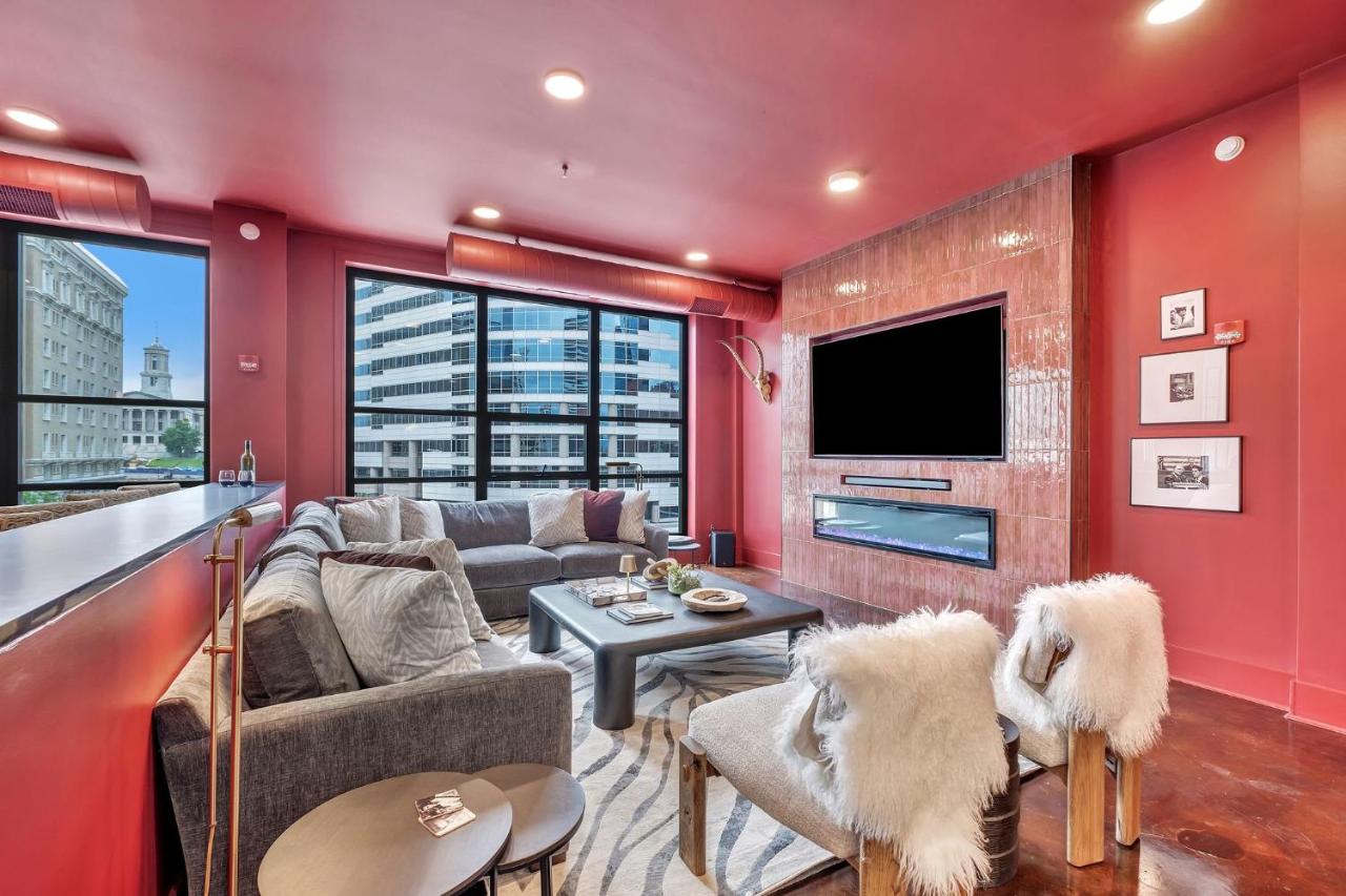 Nashville Elvis Suite 4BR by Maddox Hotel - 3