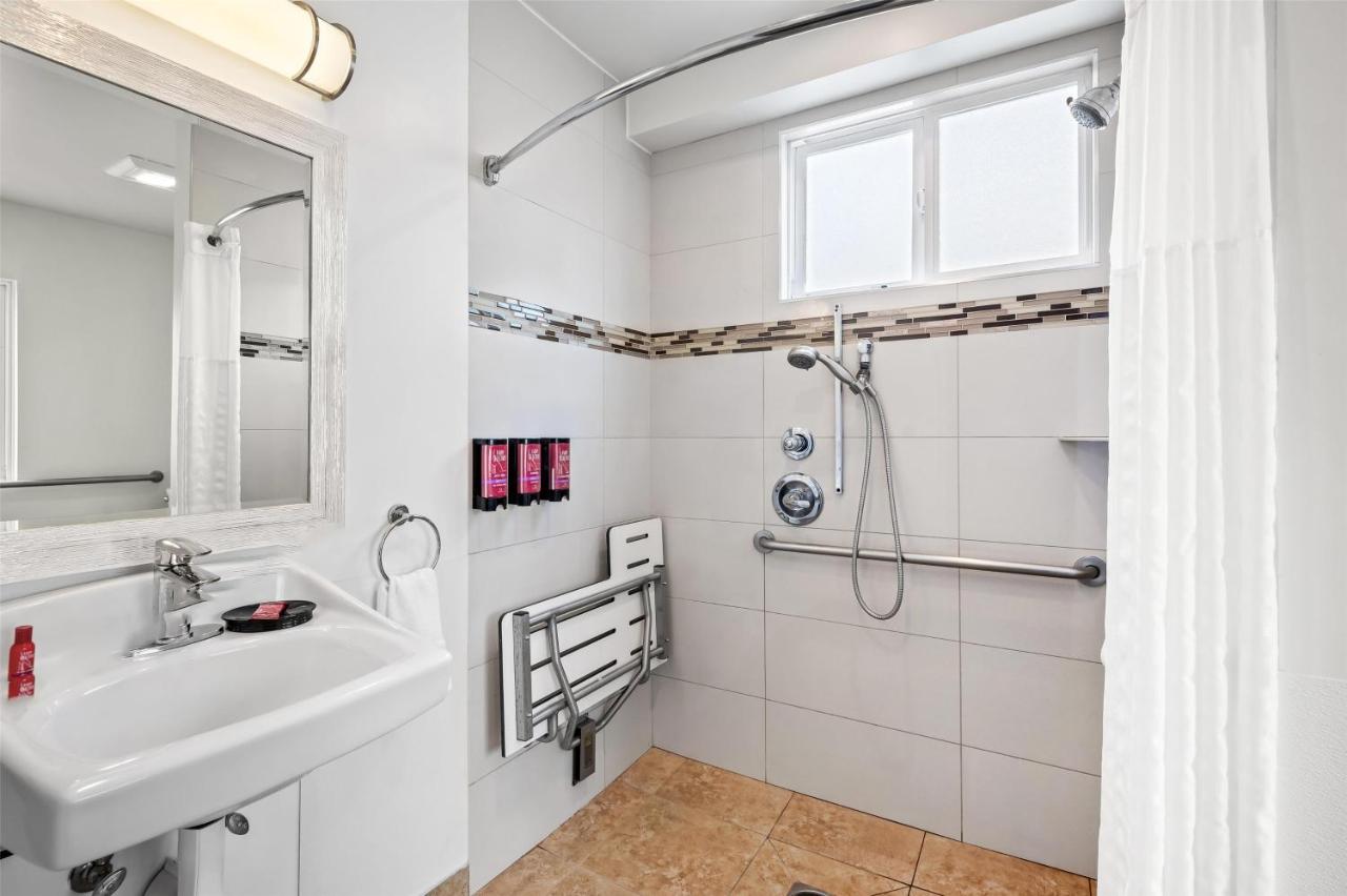 SureStay Hotel by Best Western Santa Monica - 3