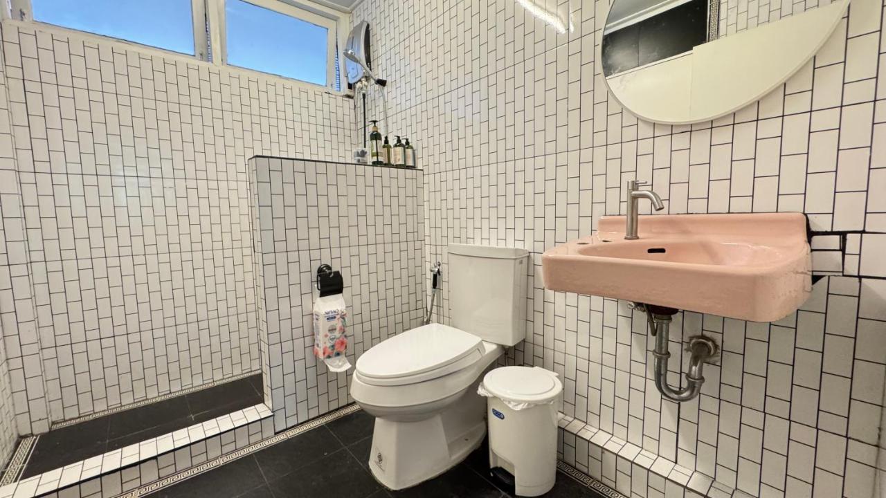 Cozy Cat Souluna home in Ekkamai - 2