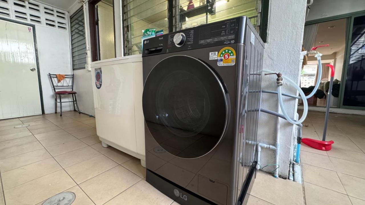 Cozy Cat Souluna home in Ekkamai - 3