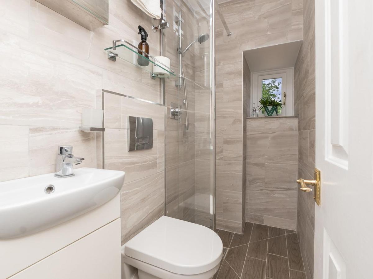 Cosy 1 bed flat in central location Pass the Keys - 3
