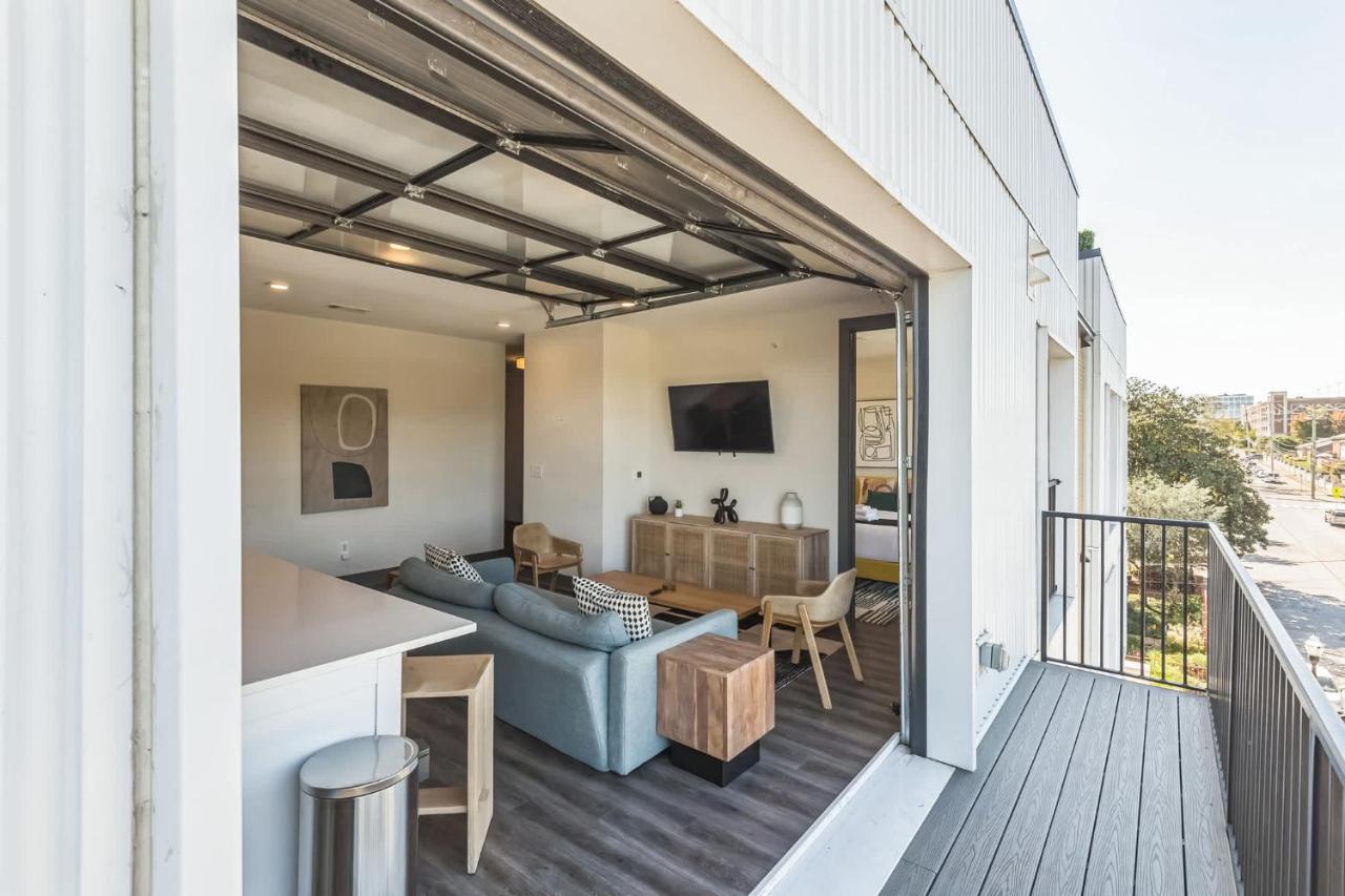 Gorgeous Apt for 8 with Rooftop & Gym Near DT - 5