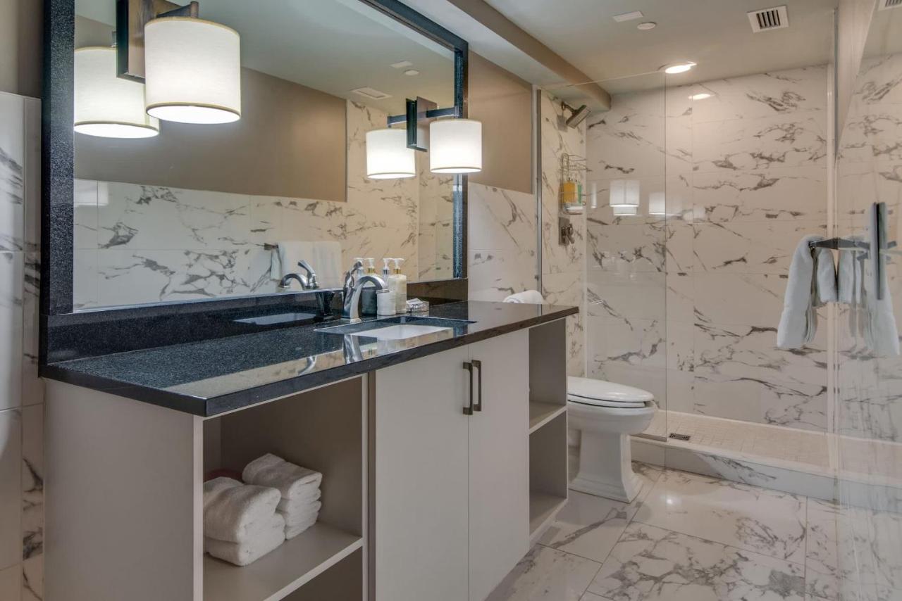 Quaint Retreat for 2 Heart of DT Near Broadway - 5