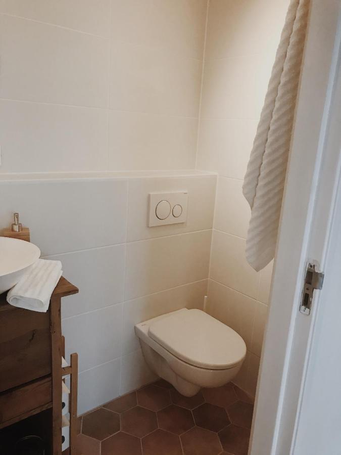 Unique Tiny House close to Ams Airport with Hottub - 4