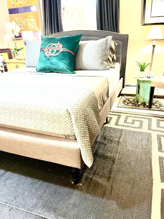 Grande Lux Room- Boutique Style-20mins to MetLife Stadium, NY NJ - 4