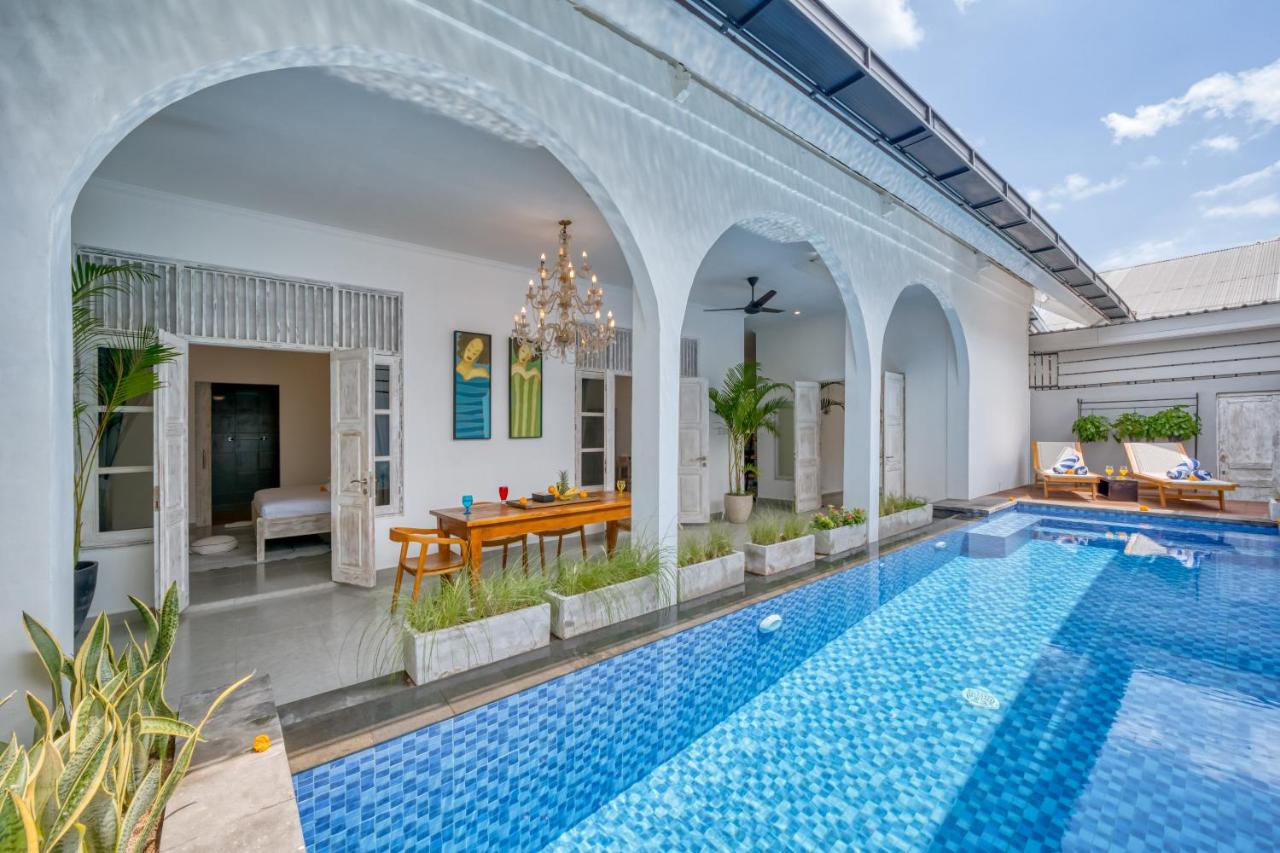 NEWLY BUILT 3bd Mediterranean Spacious Villa - 4