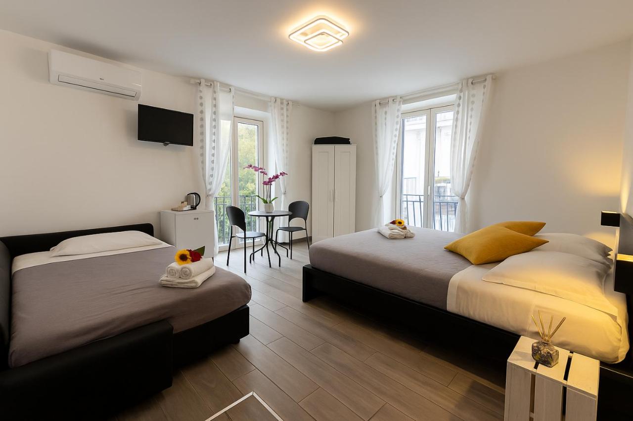 NAPOLI VIBES Rooms - 2