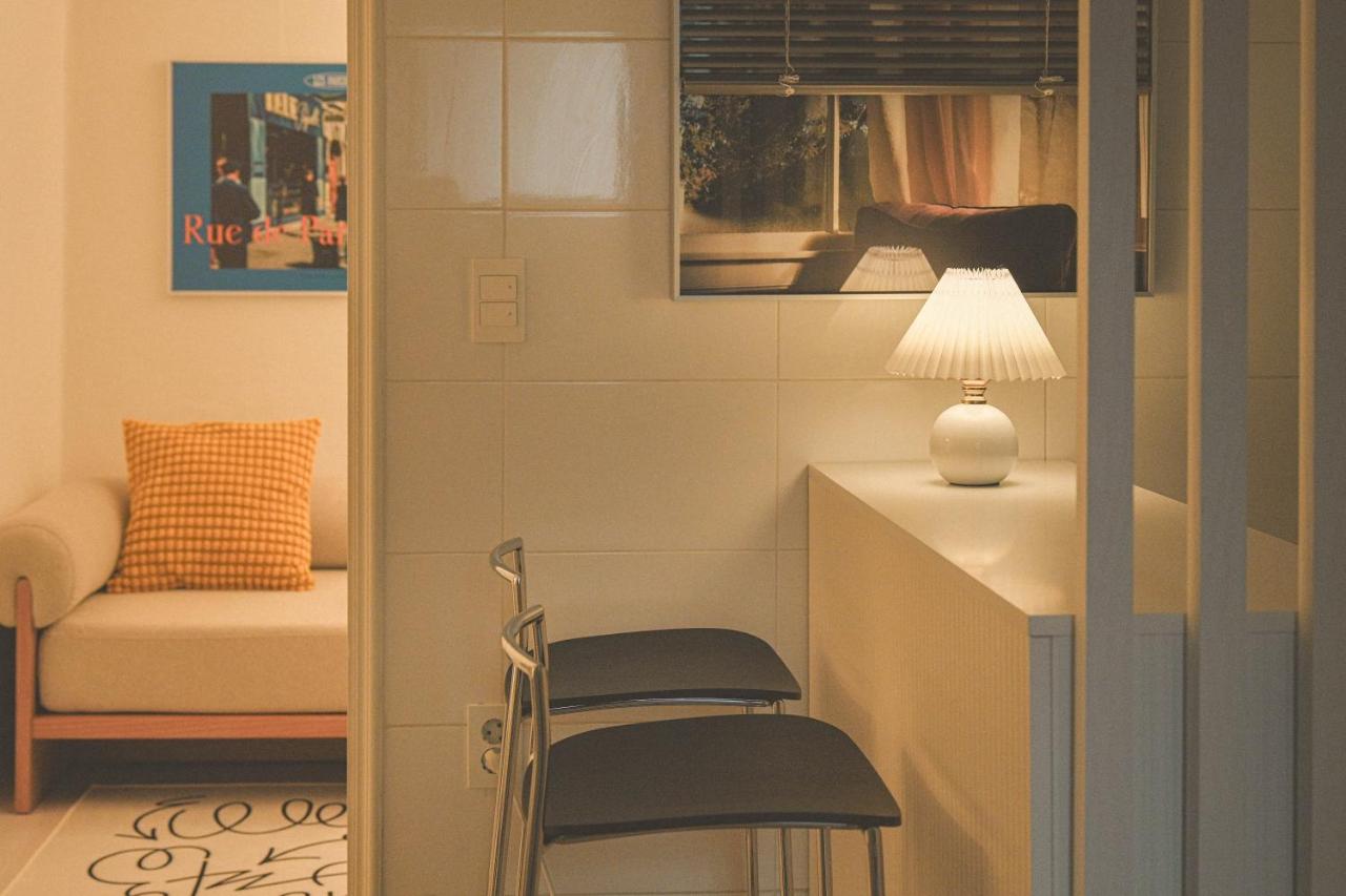 Mangwon & Hapjeong Duo House