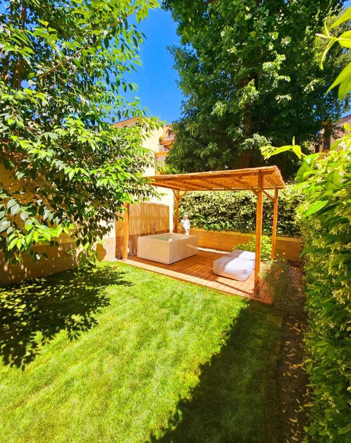 FlorArt Boutique Apartment, giardino e vasca idro - 3